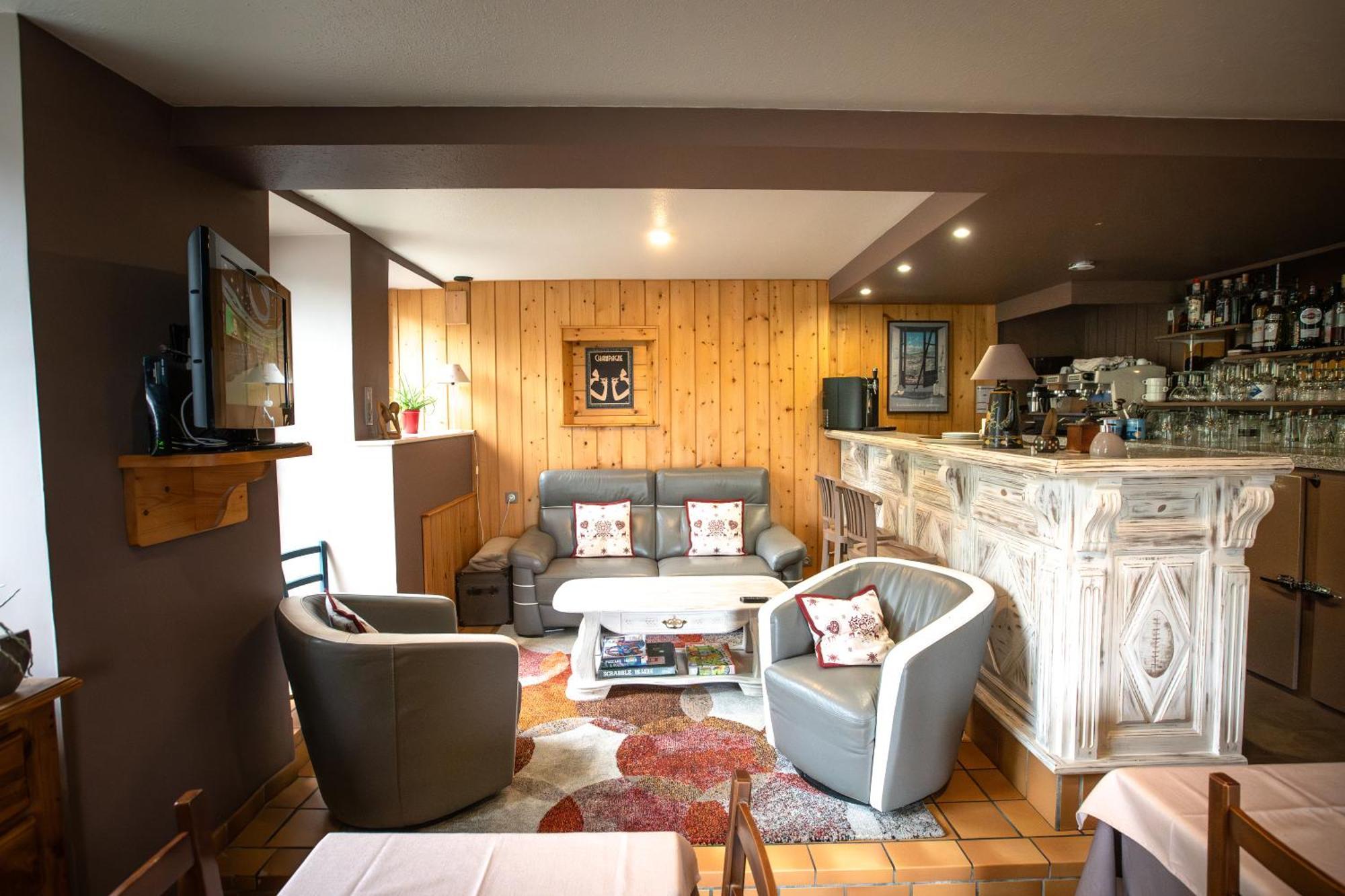 Auberge Le Cabaliros Arcizans-Avant Exteriör bild